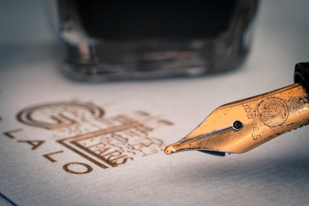 How to Write a Killer First Chapter That Hooks Agents and Readers