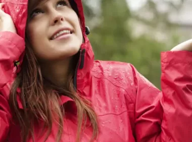 10 Best Monsoon Safety Tips For Travelers