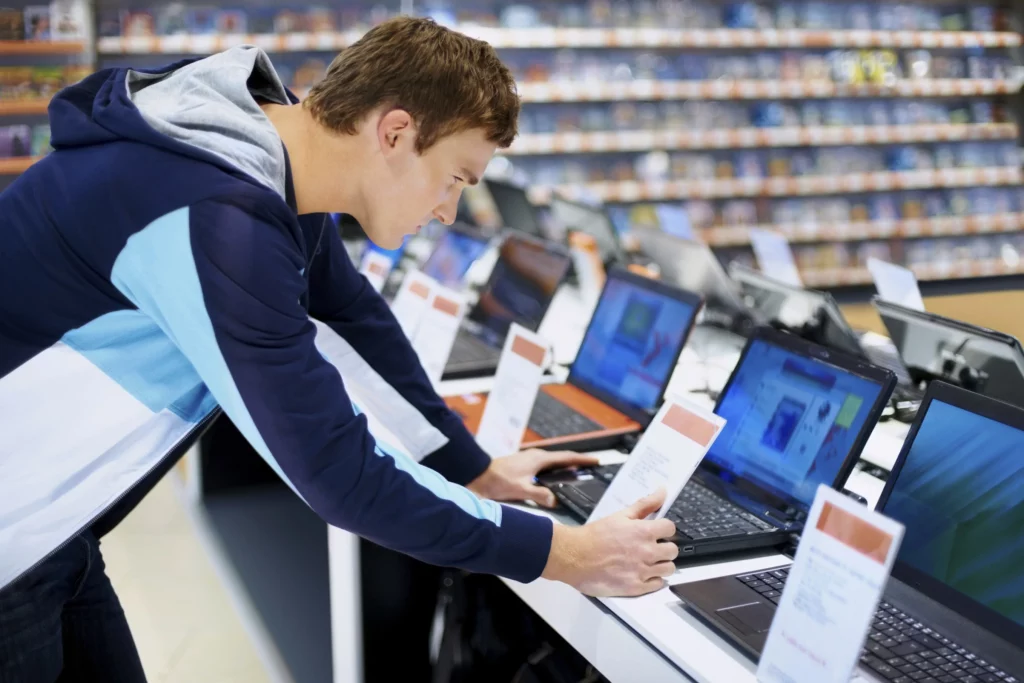 7 Things To Consider When Purchasing A New Laptop